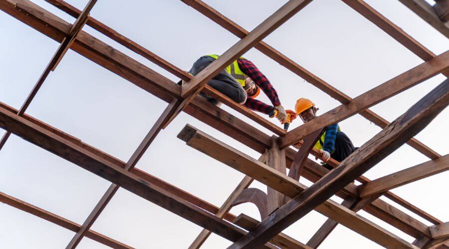 Professional gutter cleaning services in Carthage, TX